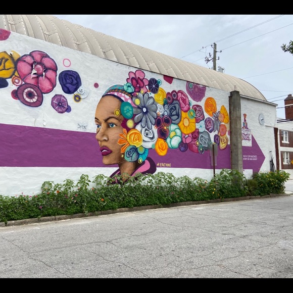 Meet your Posher, Jacqueline - Picture 2 of 3